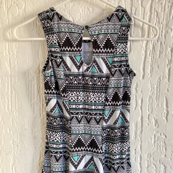 Mudd Sleeveless Tribal Print Dress Size XS - Picture 4 of 6